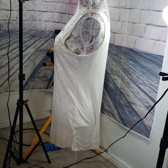 Maurices Sequin Tank Top Size Medium - Picture 2 of 5